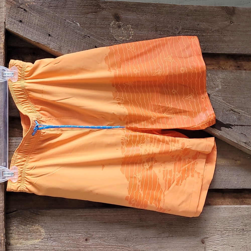 Brand new Columbia magic print swim shorts. Size XXL. 8" inseam